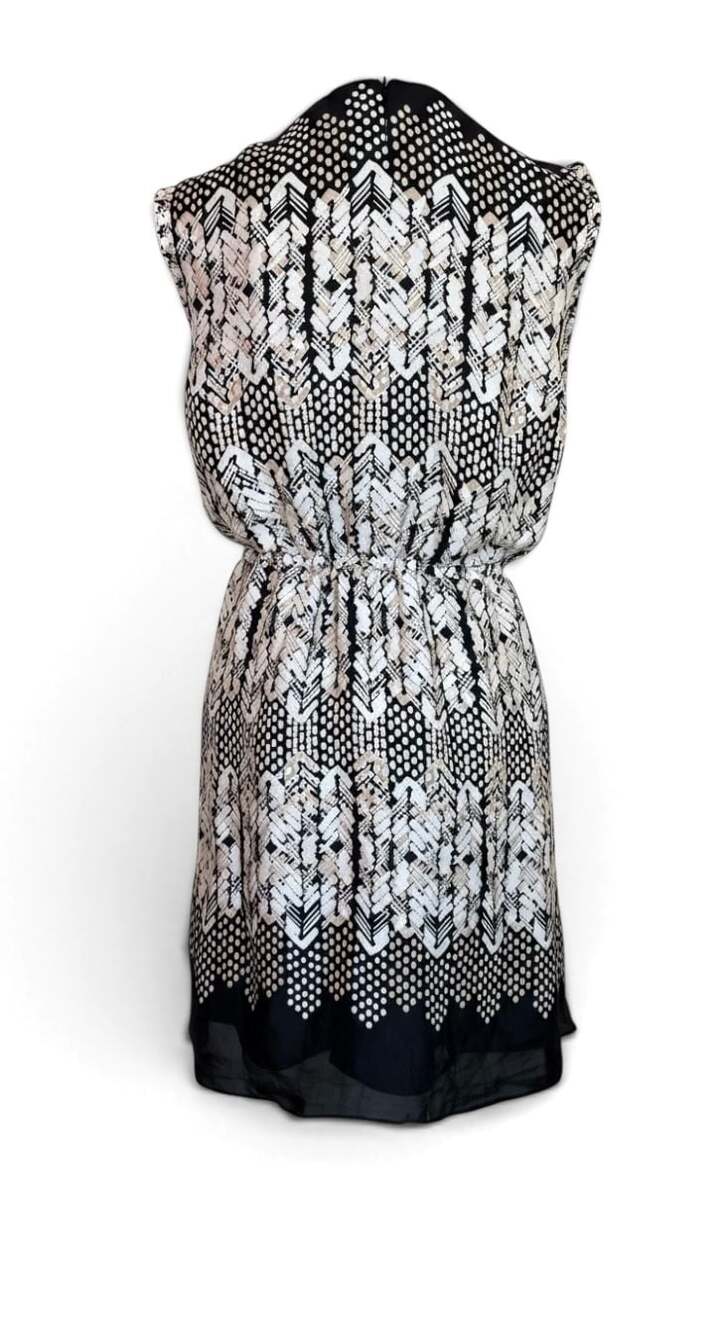 Reiss - Picture 3 of 6
